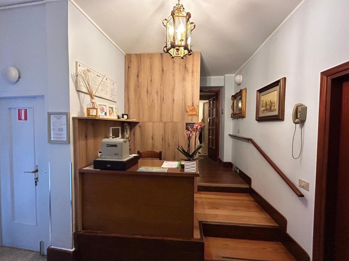 Albergo Da Pina Lazise Eksteriør bilde