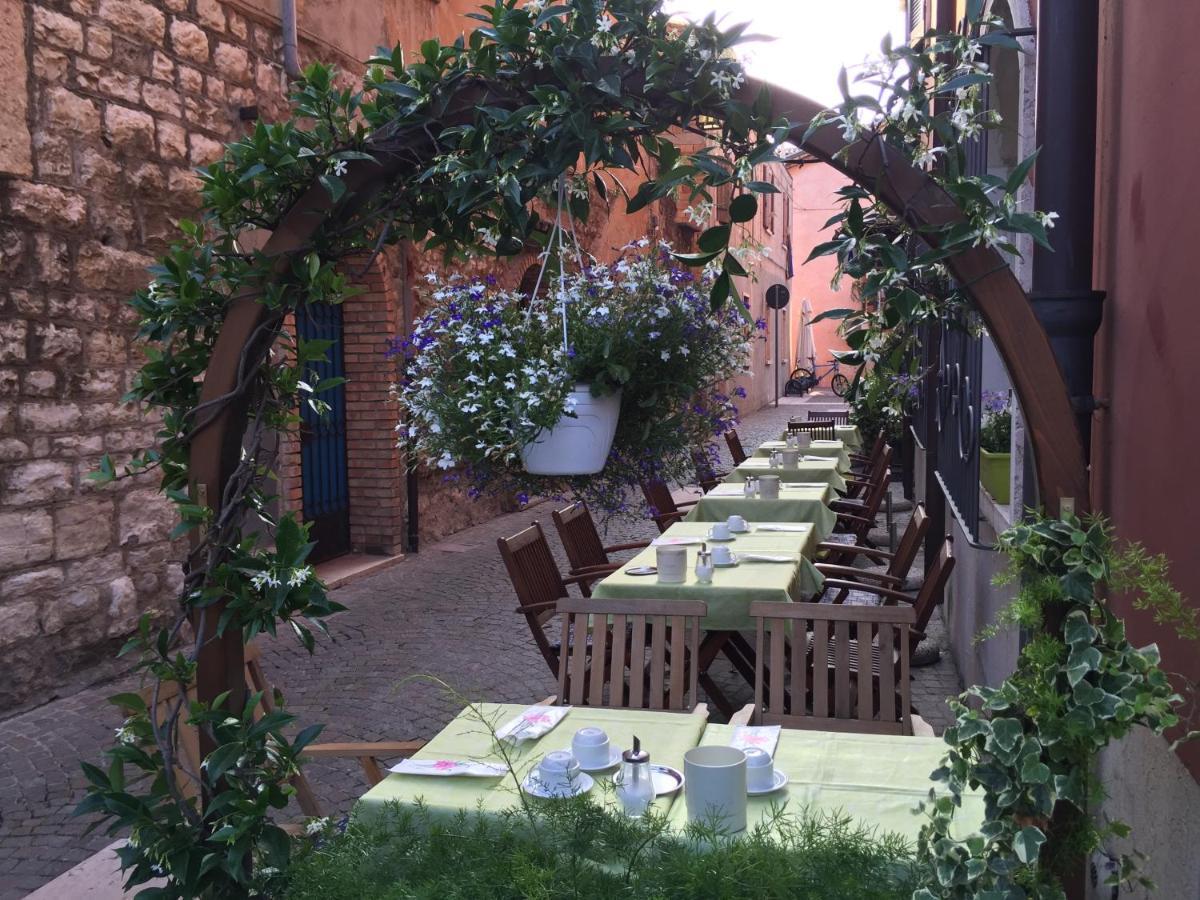 Albergo Da Pina Lazise Eksteriør bilde