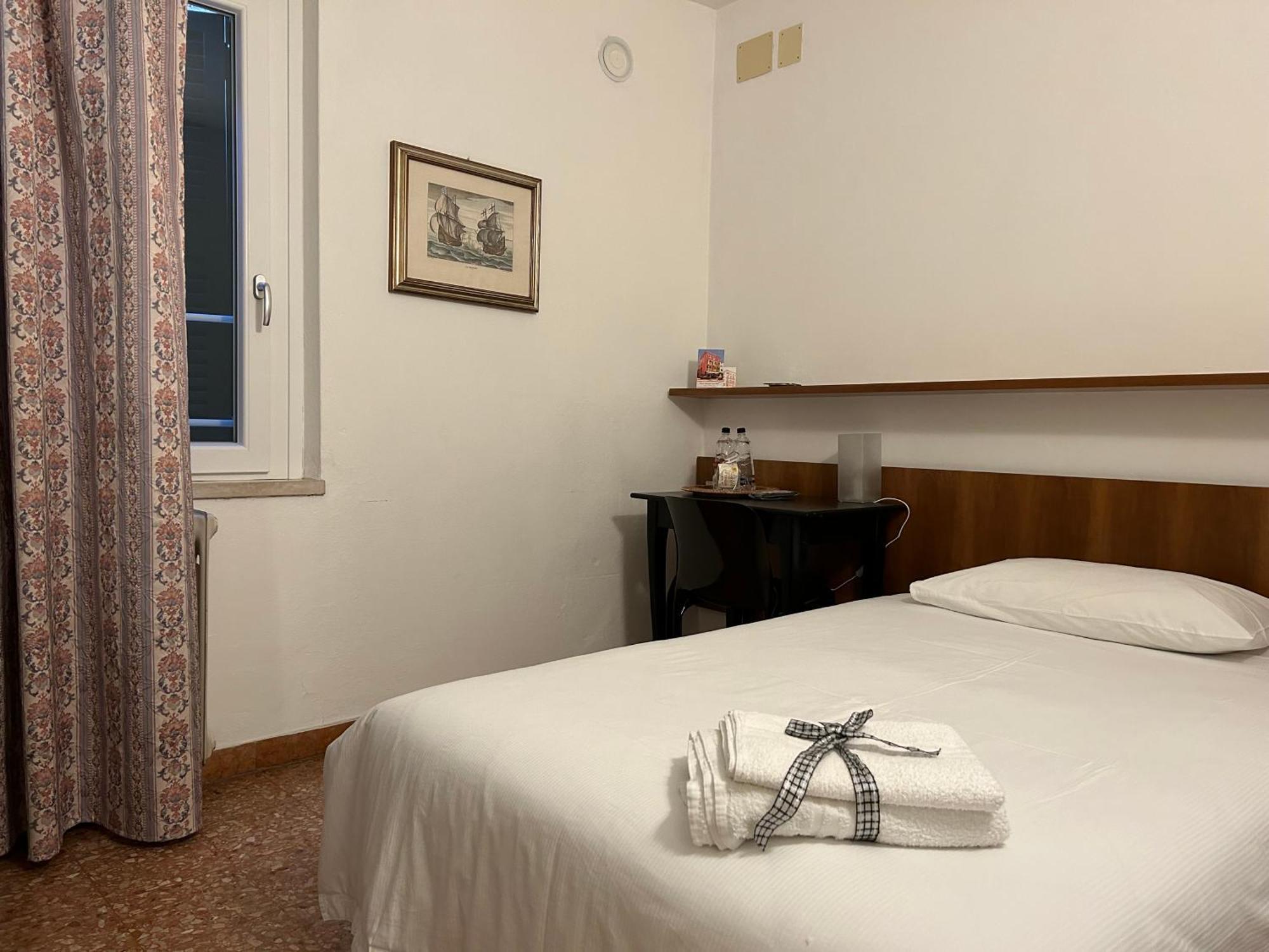 Albergo Da Pina Lazise Eksteriør bilde